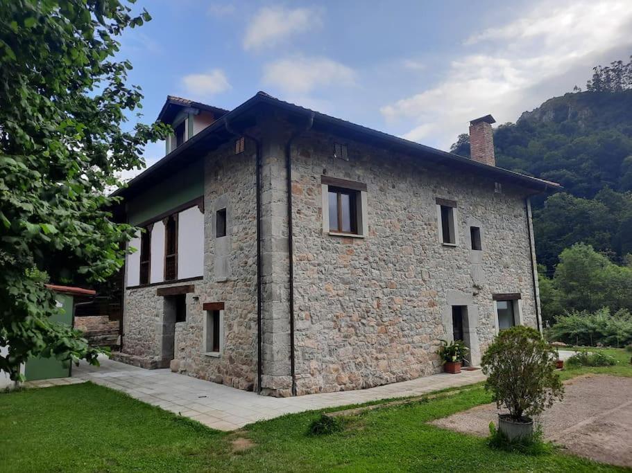 El Papu Colorau Villa Onís Kültér fotó